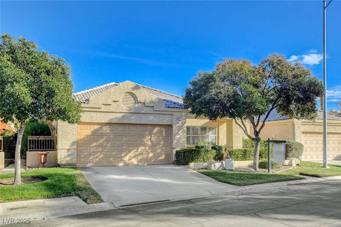 Properties 2 352 Mill Hollow Road