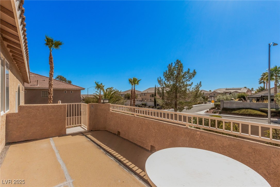 8809 Barium Rock Avenue, Las Vegas, Nevada image 37