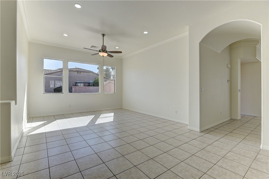 2725 Cool Lilac Avenue, Henderson, Nevada image 6