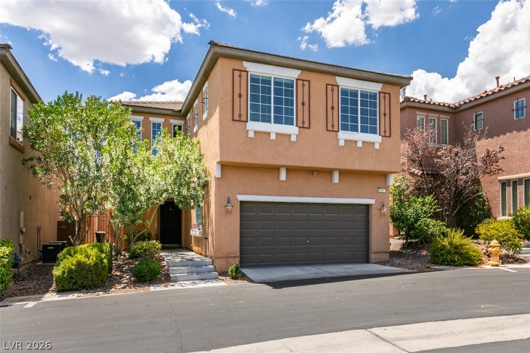 9341 Colorful Rainbow Avenue