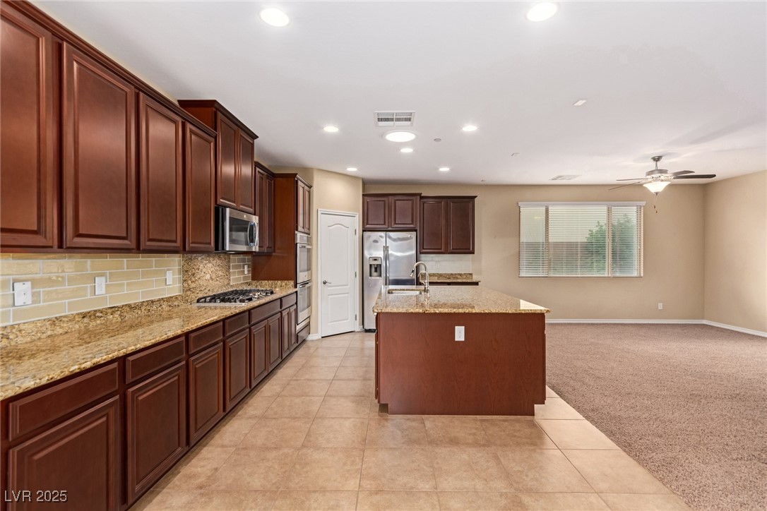 1172 Via Della Costrella, Henderson, Nevada image 15