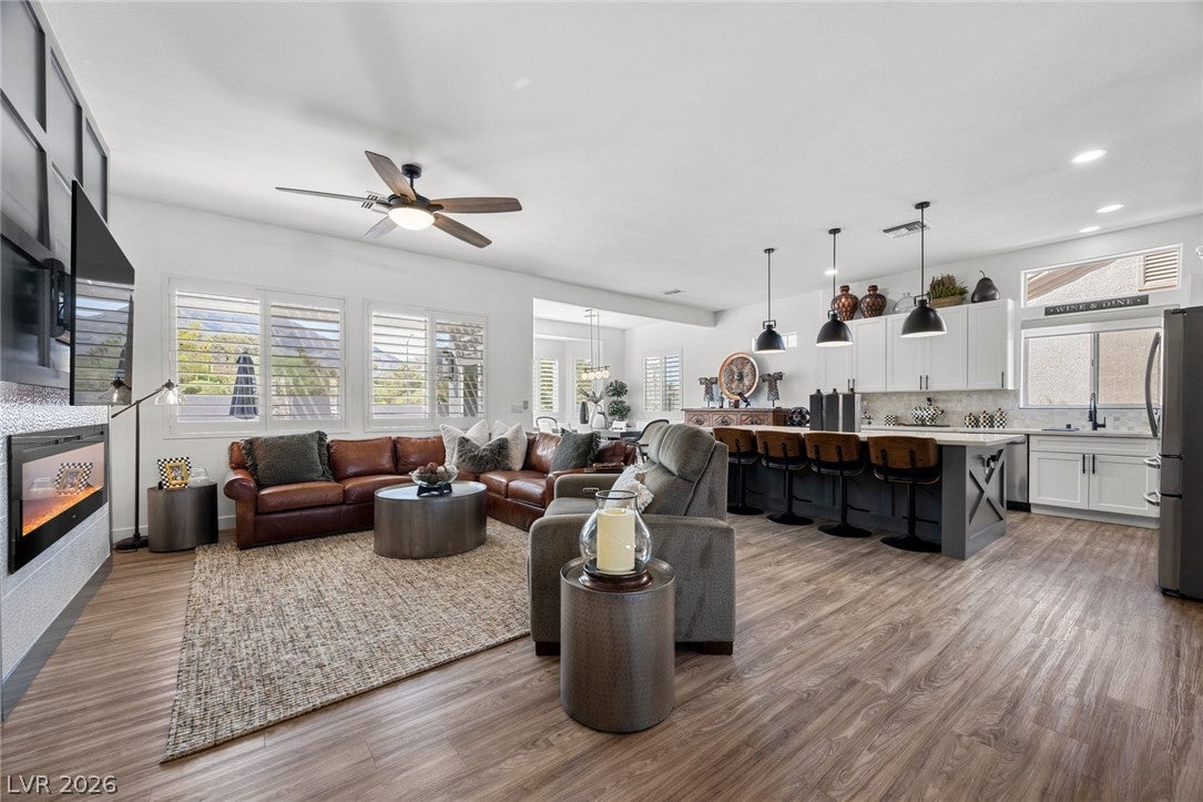 2821 Vista Butte Drive