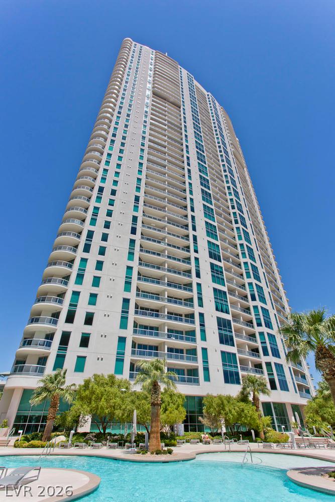 222 Karen Avenue 1503