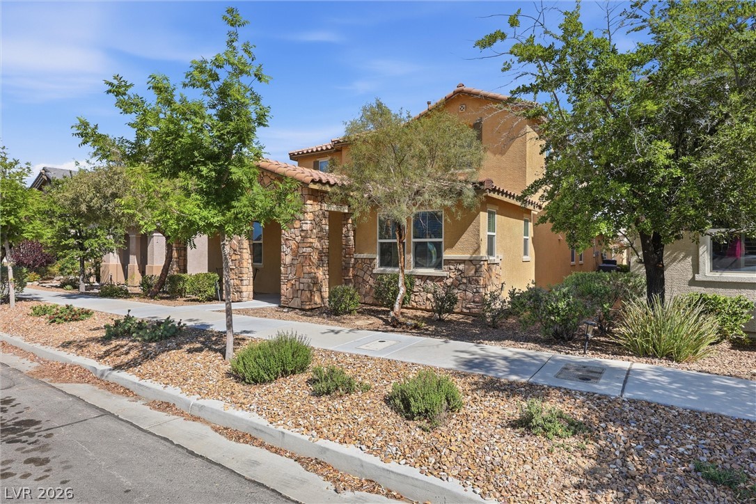 3182 Del Terra Avenue