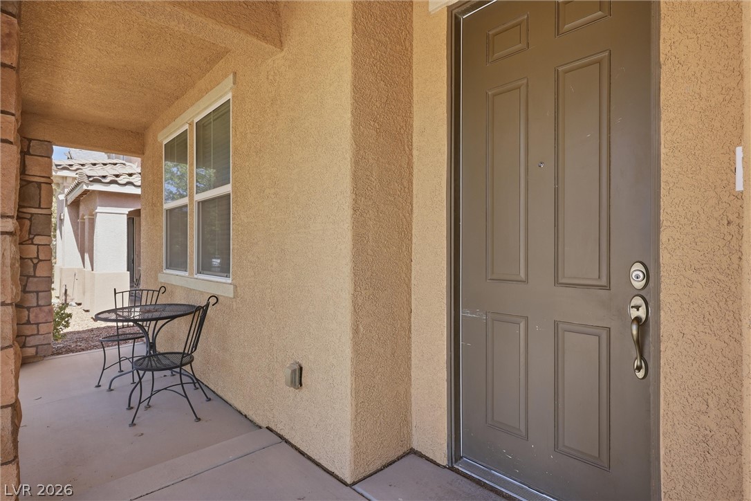 3182 Del Terra Avenue