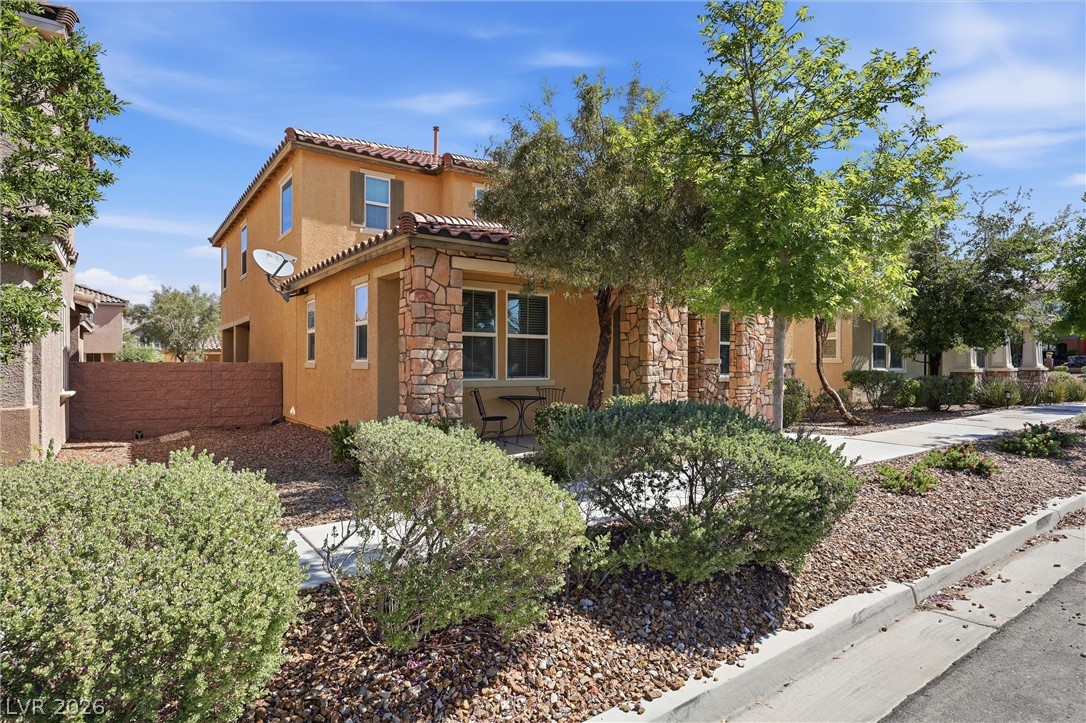 3182 Del Terra Avenue