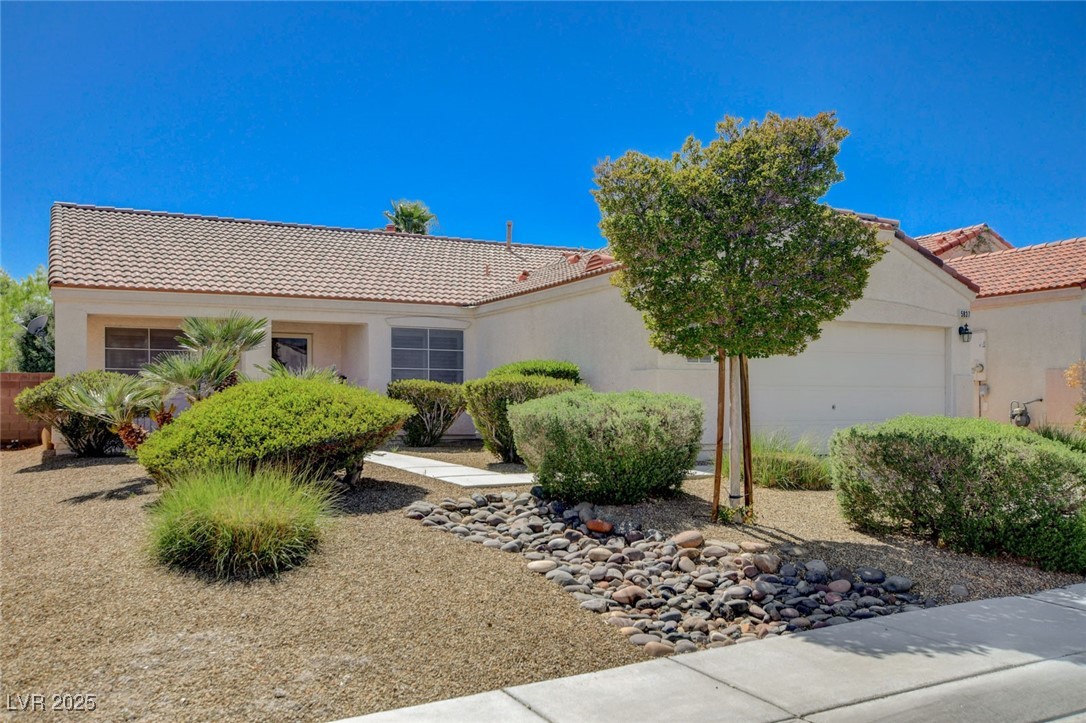 5837 Gentle Creek Lane, North Las Vegas, Nevada image 3