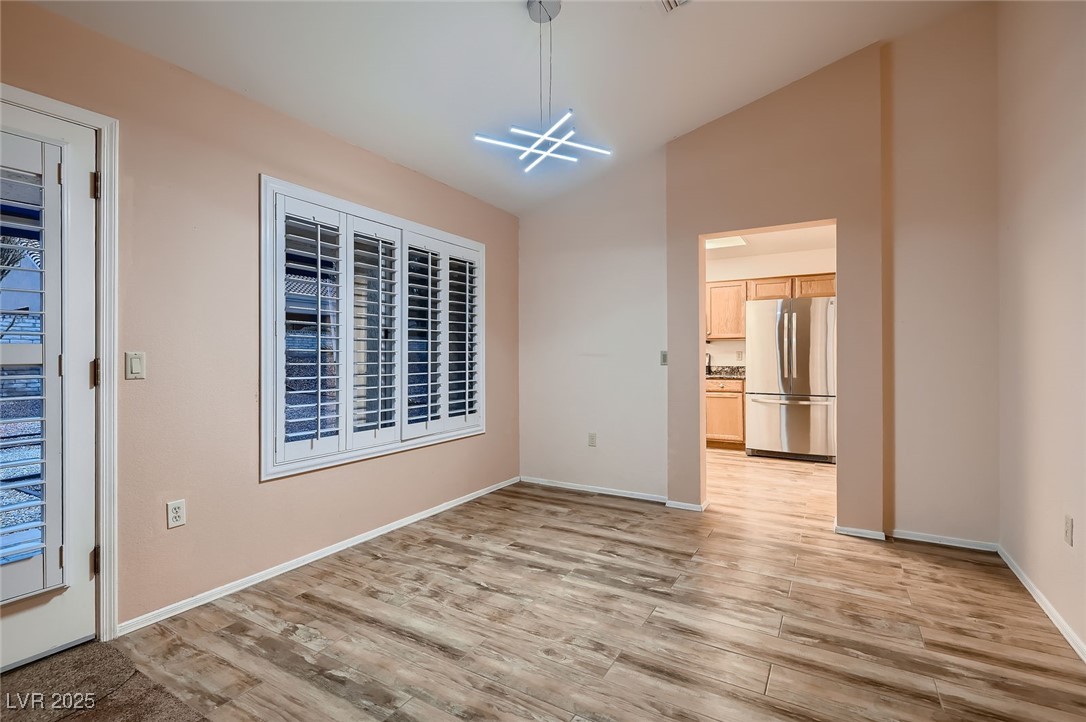 8613 Linderwood Drive, Las Vegas, Nevada image 9