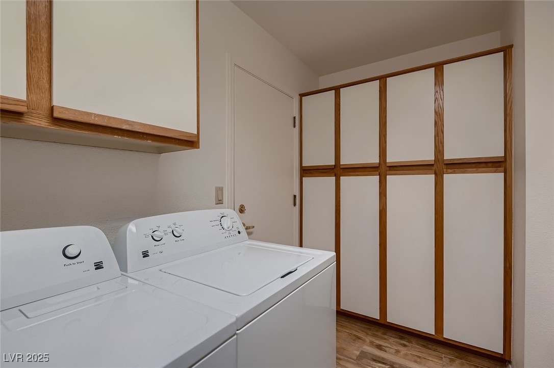 8613 Linderwood Drive, Las Vegas, Nevada image 21