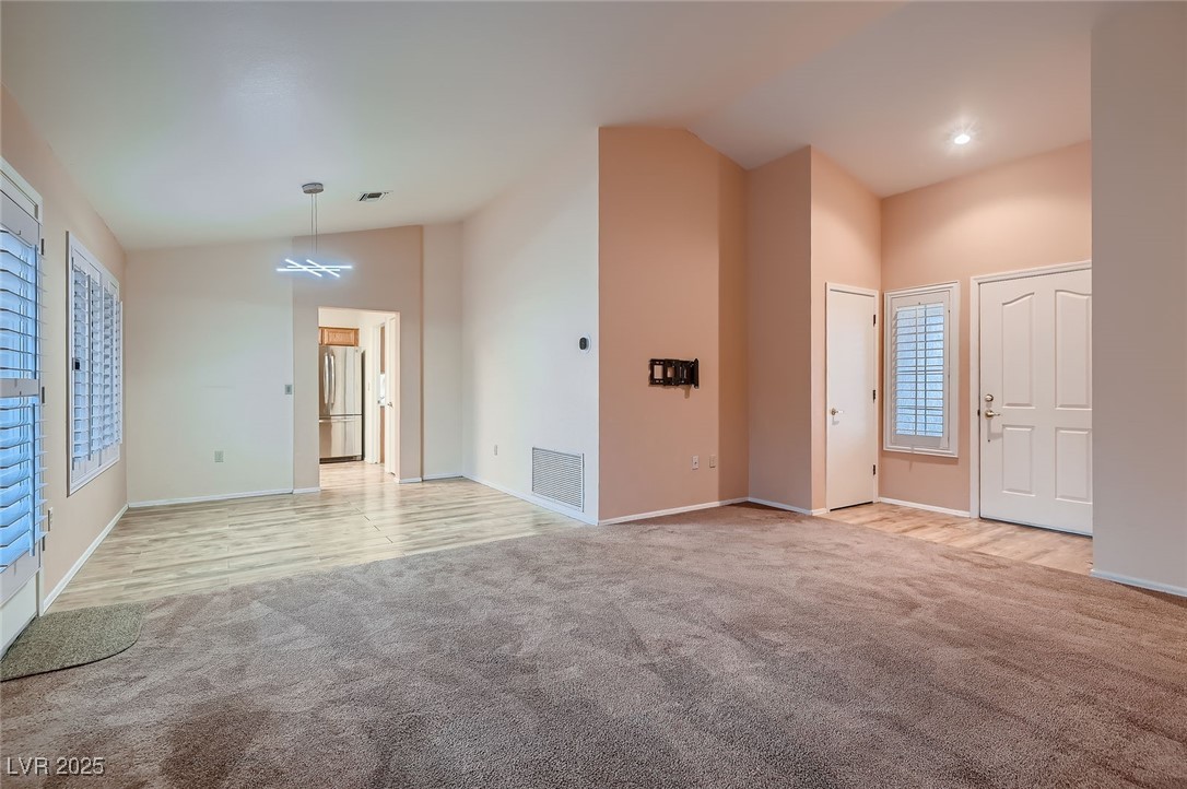 8613 Linderwood Drive, Las Vegas, Nevada image 8