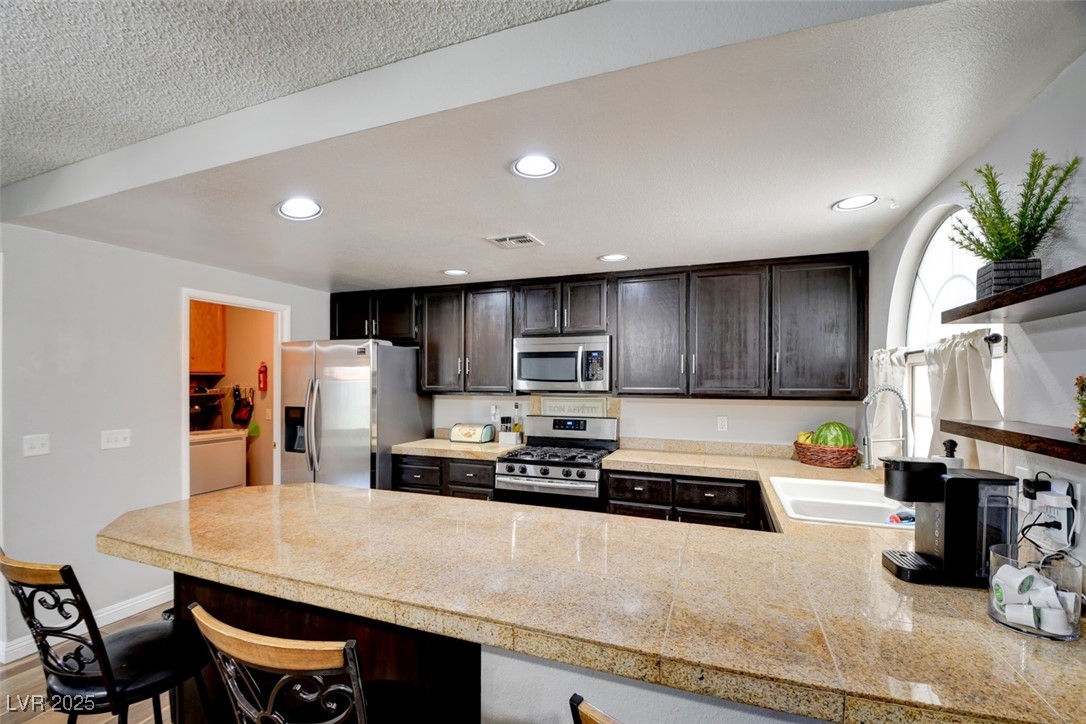 982 Flapjack Drive, Henderson, Nevada image 15