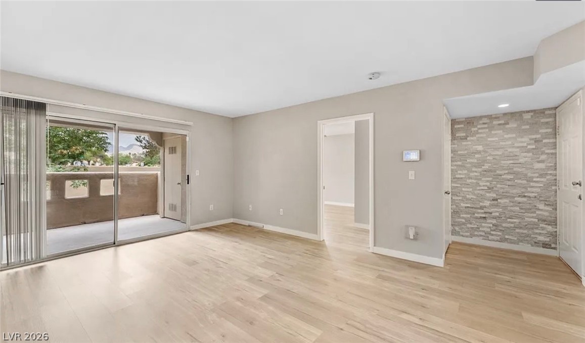 1900 Tierra Vista Drive 104