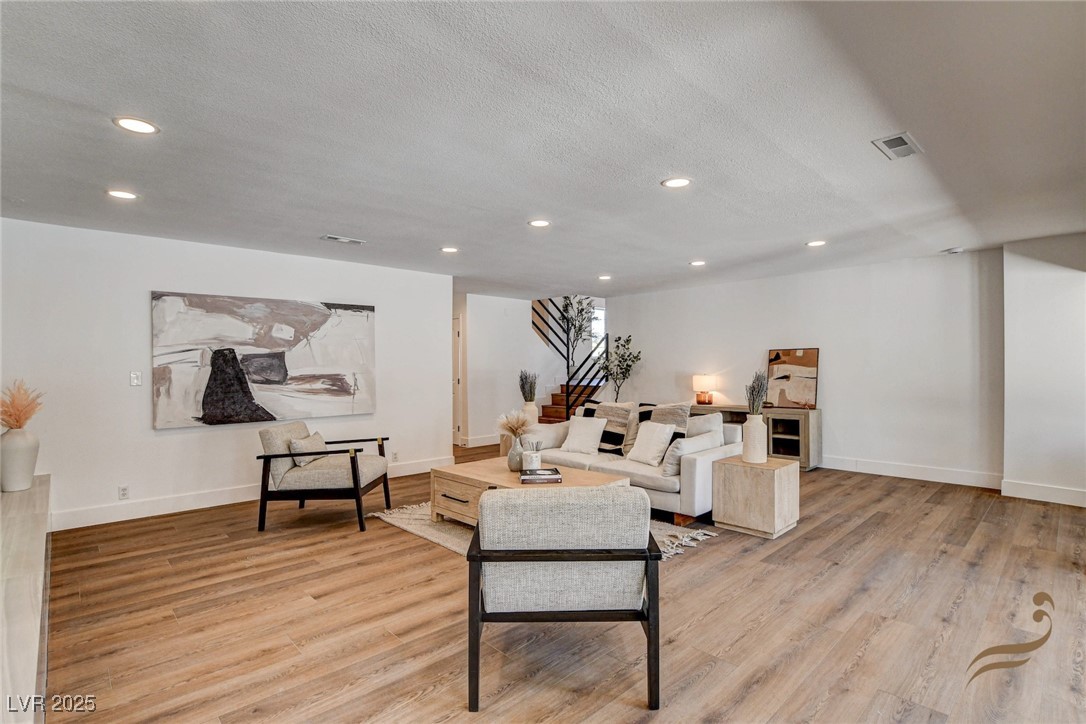 2685 S Tenaya Way, Las Vegas, Nevada image 32
