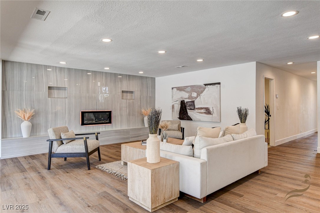 2685 S Tenaya Way, Las Vegas, Nevada image 31