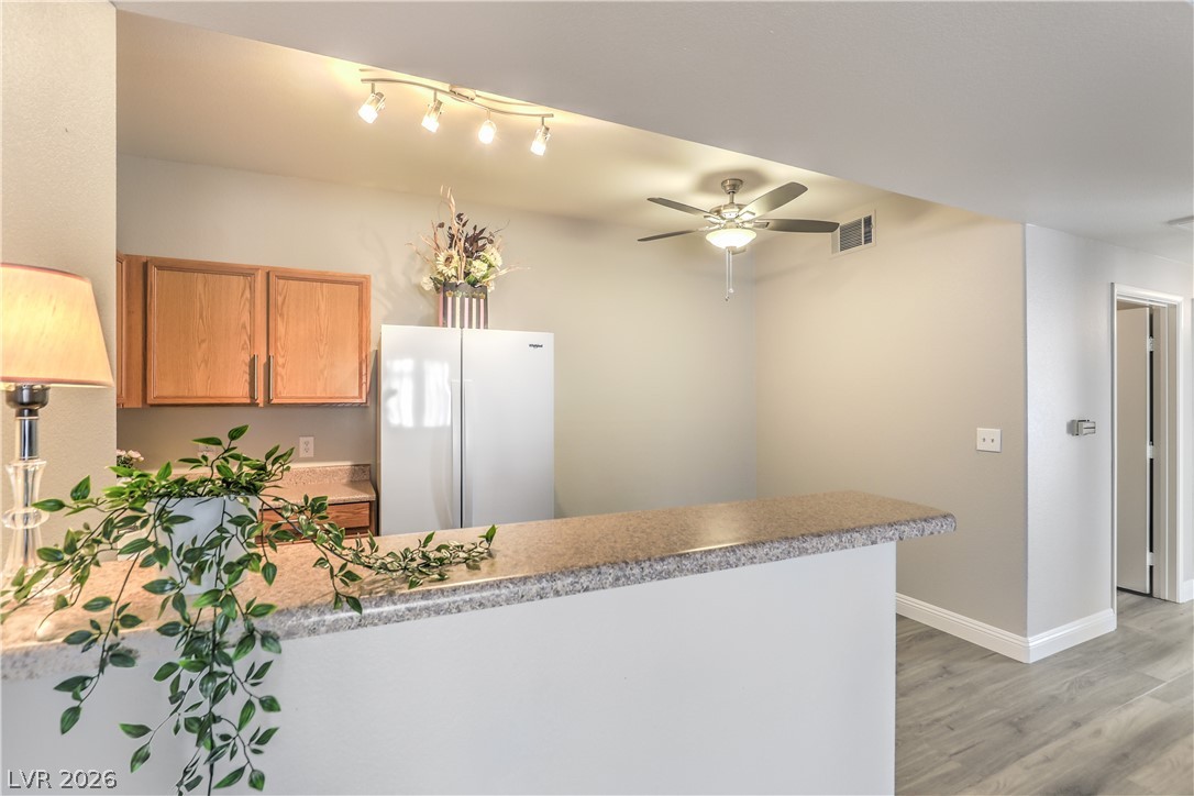 2051 Hussium Hills Street 104