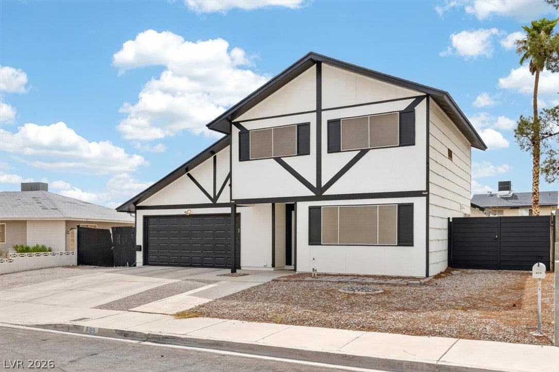 809 Peacock Court