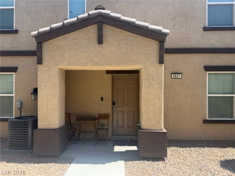Townhouse For Sale - 4521 Dover Straight Street<br/> Clark County, Las Vegas, NV 89115