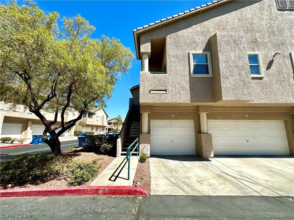 2100 Jade Creek Street 202
