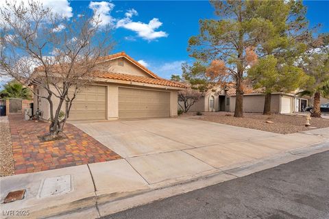 Photo of 76 Tidwell Lane, Henderson, NV 89074 (MLS # 2744108)