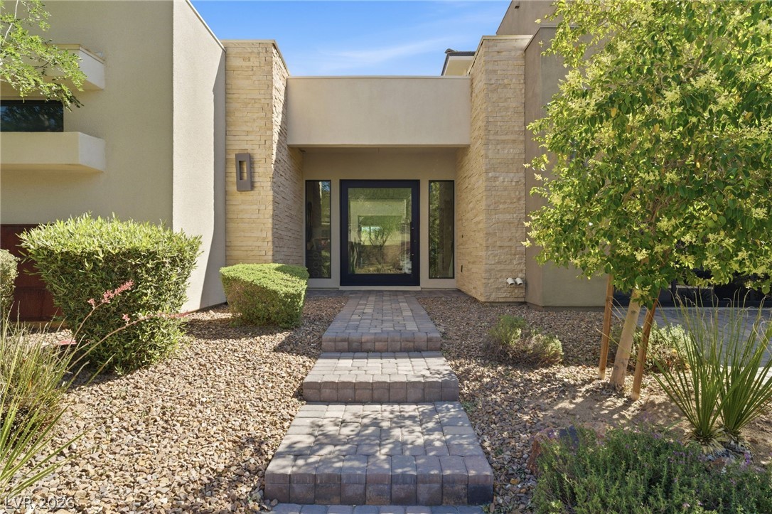 2 Garden Rain Drive