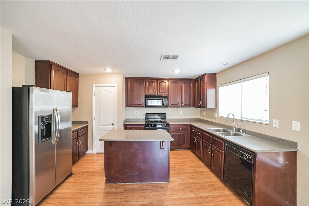 7224 Nook Crest Court