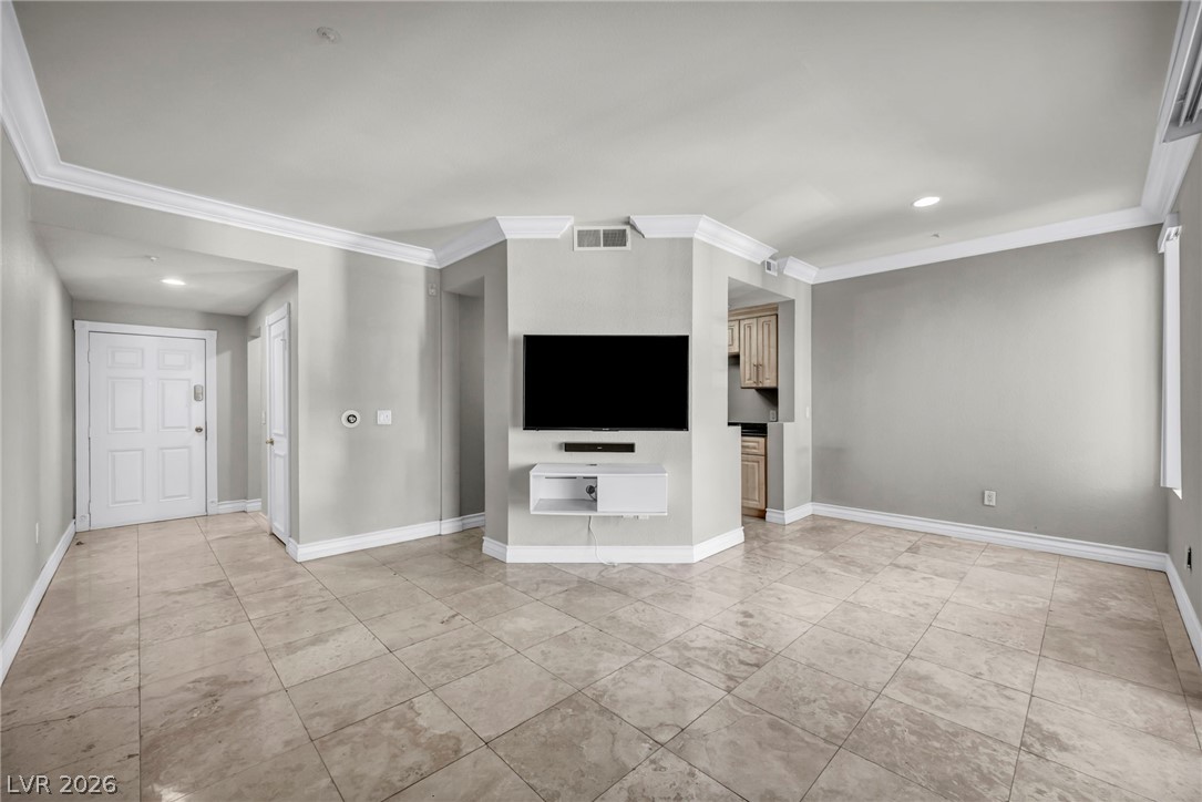 220 E Flamingo Road 302