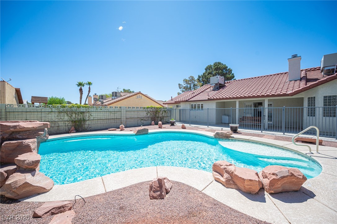 8340 W Fisher Avenue, Las Vegas, Nevada image 4