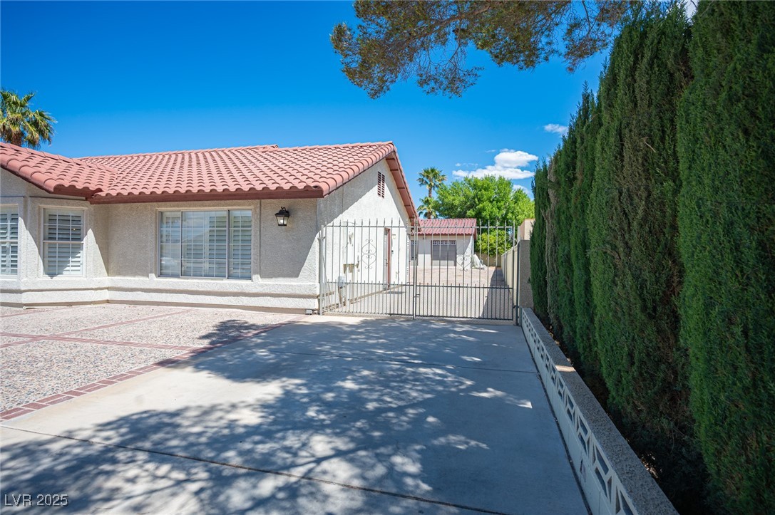 8340 W Fisher Avenue, Las Vegas, Nevada image 2