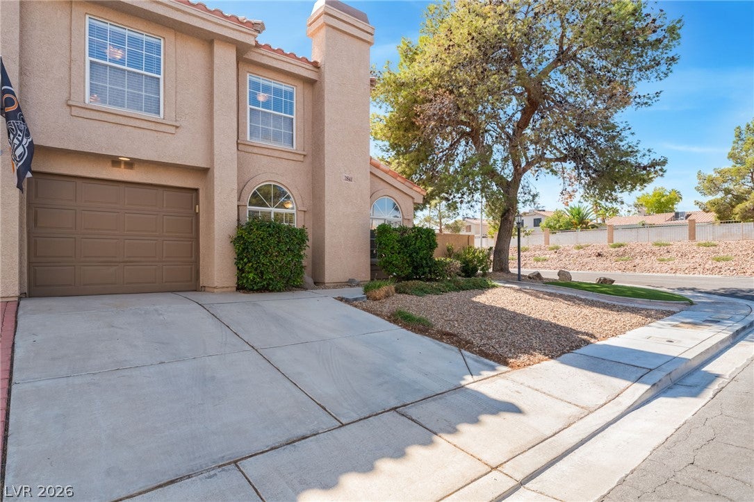 2841 Floral Peak Drive