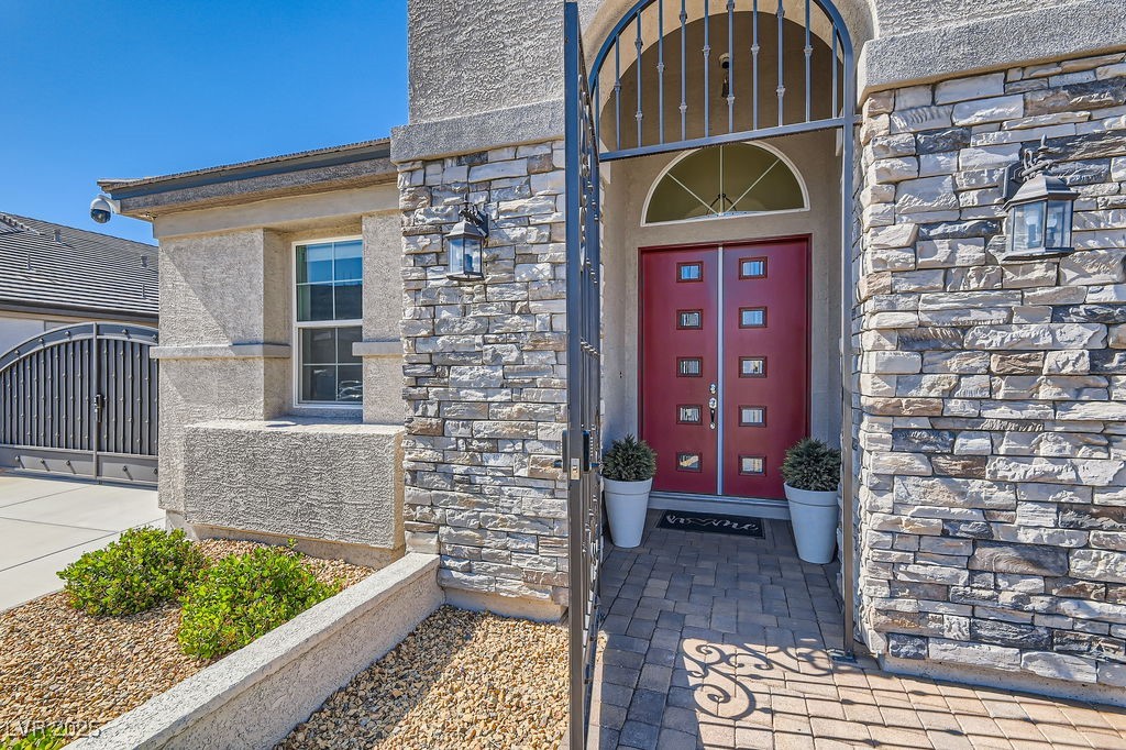 130 W Fairway Road