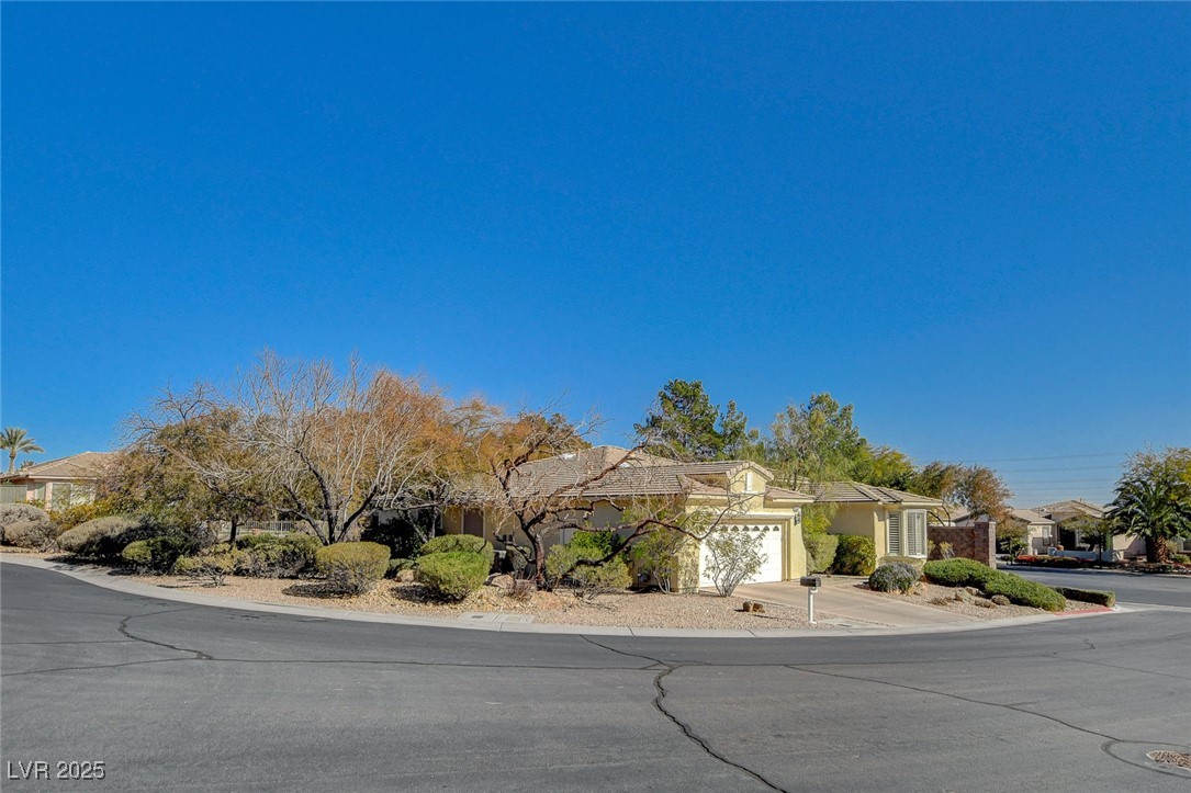 10302 Cara Mia Court, Las Vegas, Nevada image 33
