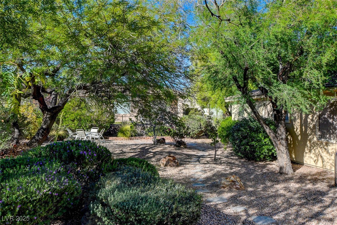 10302 Cara Mia Court, Las Vegas, Nevada image 35