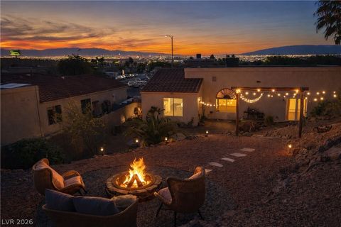 Photo of 405 Cross Street, Henderson, NV 89015 (MLS # 2774860)