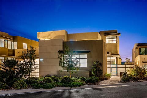 Tiny photo for 569 Overlook Rim Drive, Henderson, NV 89012 (MLS # 2734635)