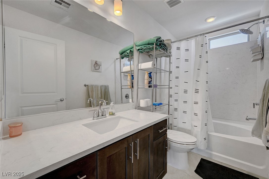 Las Vegas, Nevada 89113, United States, 3 Bedrooms Bedrooms, ,3 BathroomsBathrooms,Residential,Active,108035