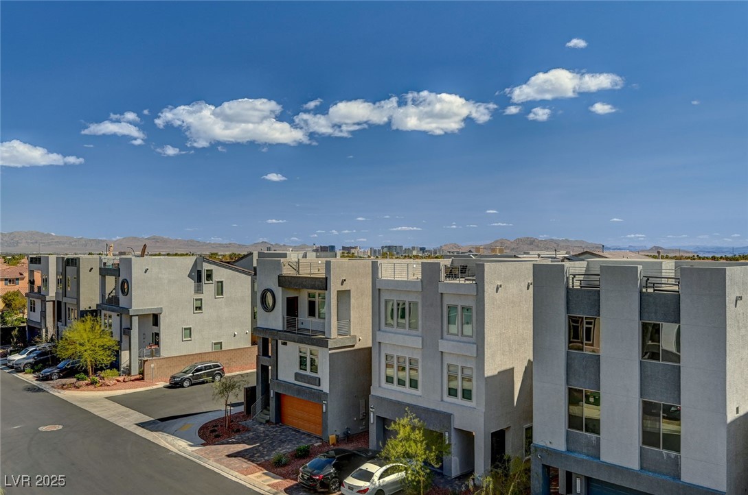 Las Vegas, Nevada 89113, United States, 3 Bedrooms Bedrooms, ,3 BathroomsBathrooms,Residential,Active,108035