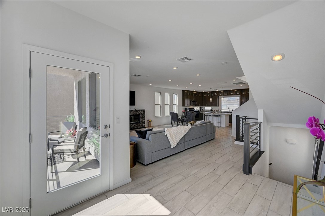 Las Vegas, Nevada 89113, United States, 3 Bedrooms Bedrooms, ,3 BathroomsBathrooms,Residential,Active,108035