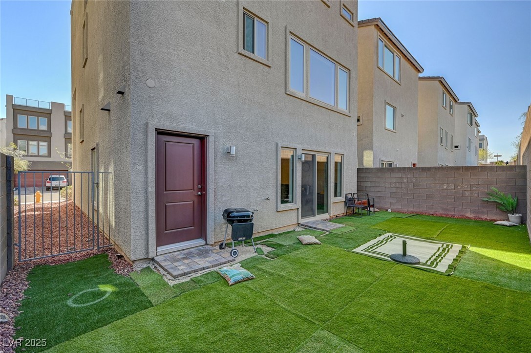 Las Vegas, Nevada 89113, United States, 3 Bedrooms Bedrooms, ,3 BathroomsBathrooms,Residential,Active,108035