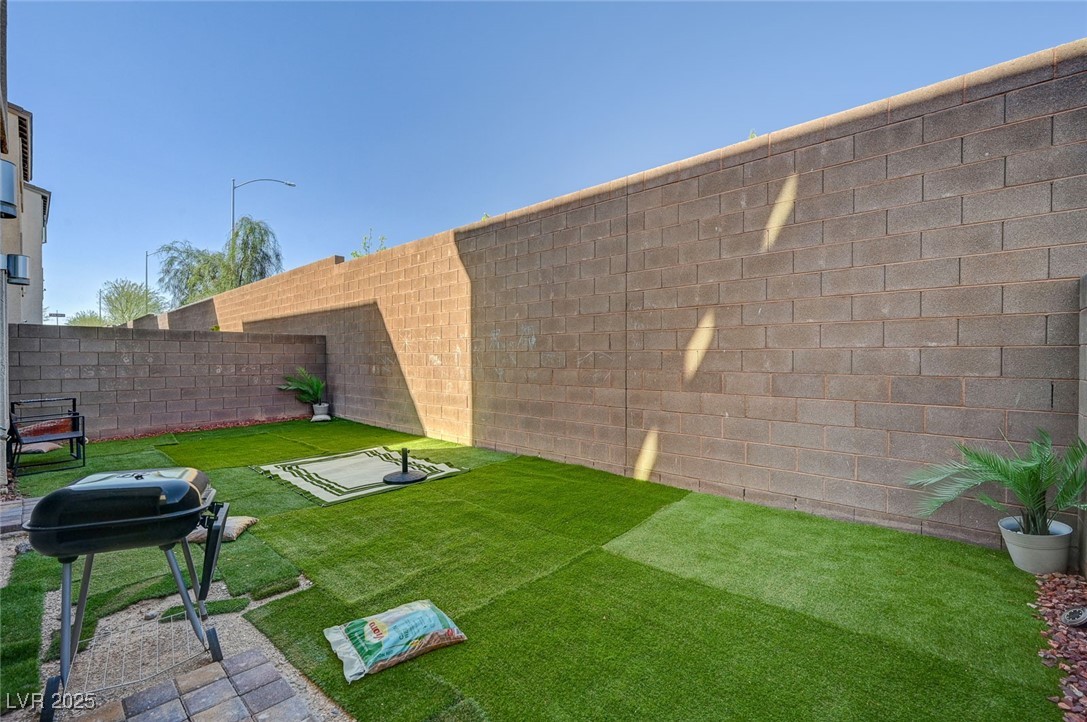 Las Vegas, Nevada 89113, United States, 3 Bedrooms Bedrooms, ,3 BathroomsBathrooms,Residential,Active,108035