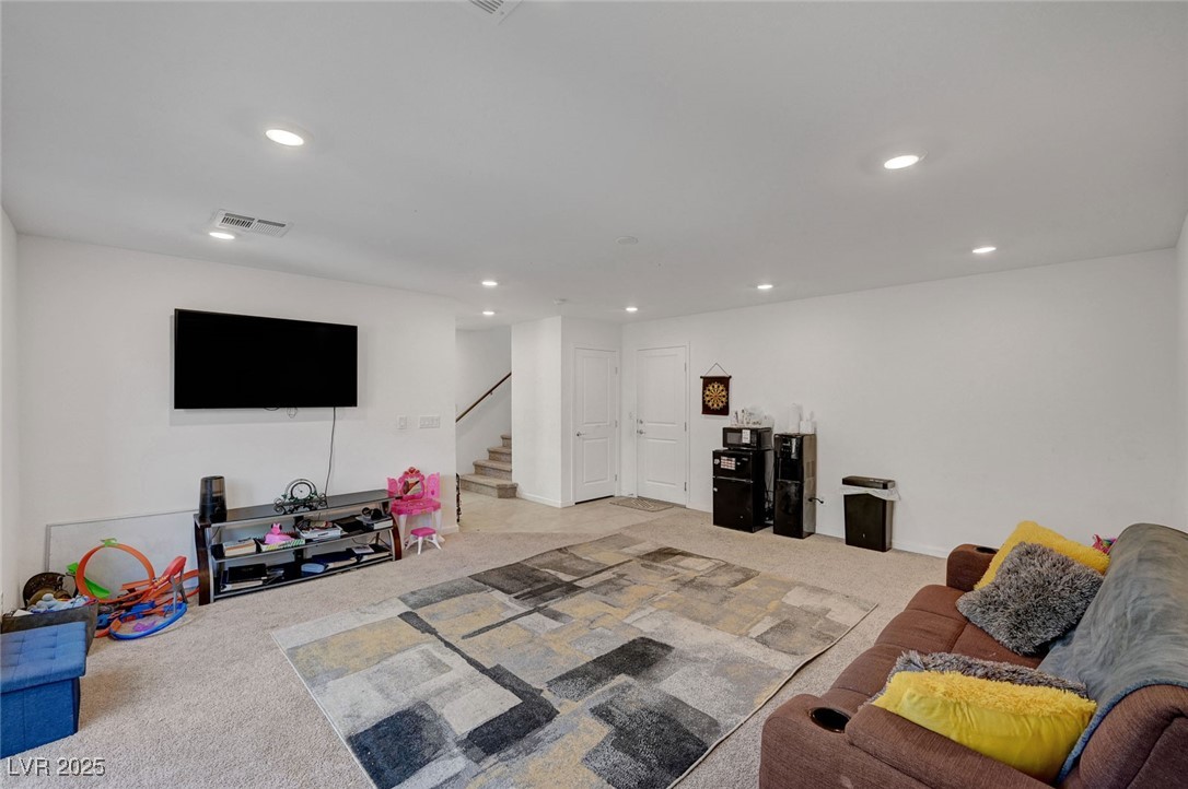 Las Vegas, Nevada 89113, United States, 3 Bedrooms Bedrooms, ,3 BathroomsBathrooms,Residential,Active,108035