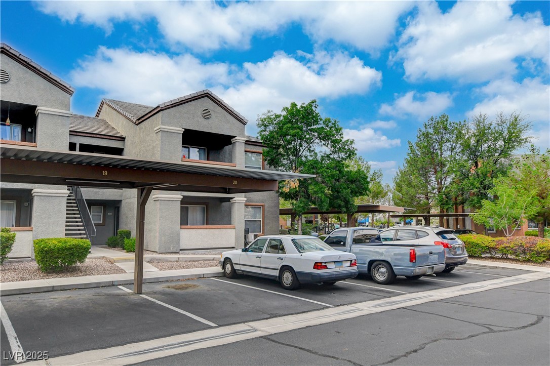 555 E Silverado Ranch Boulevard 1172