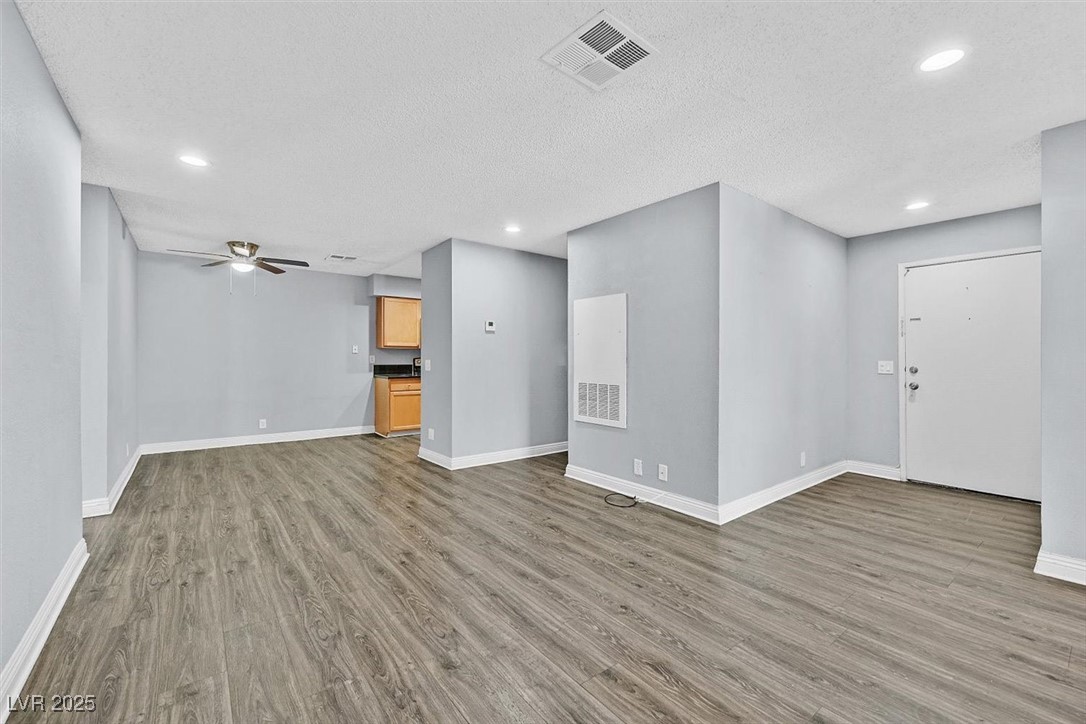 Las Vegas, Nevada 89128, United States, 3 Bedrooms Bedrooms, ,2 BathroomsBathrooms,Residential,Active,184693