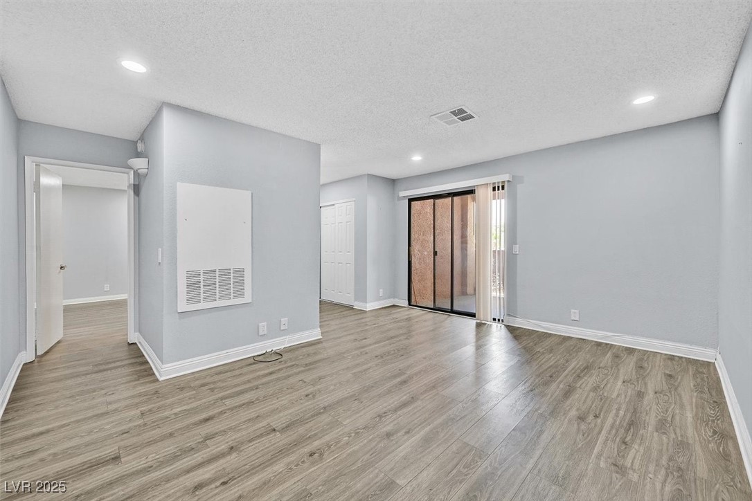 Las Vegas, Nevada 89128, United States, 3 Bedrooms Bedrooms, ,2 BathroomsBathrooms,Residential,Active,184693