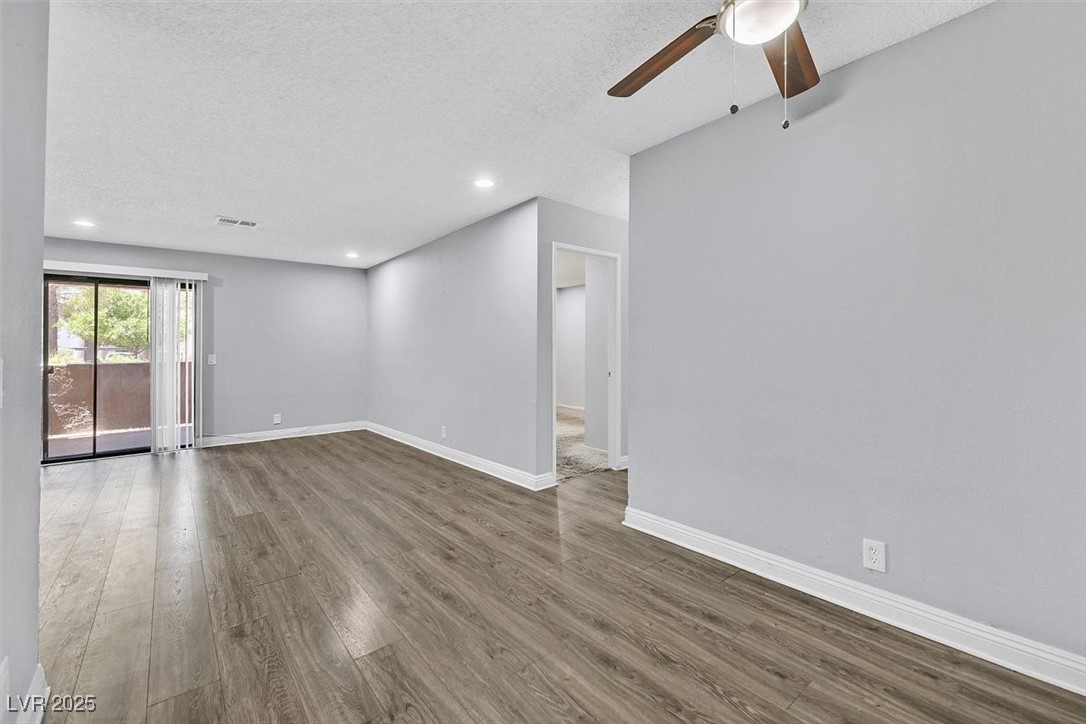 Las Vegas, Nevada 89128, United States, 3 Bedrooms Bedrooms, ,2 BathroomsBathrooms,Residential,Active,184693