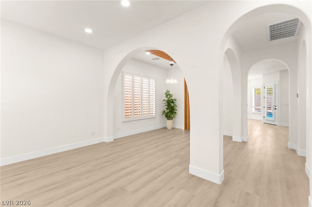 325 Corsicana Street