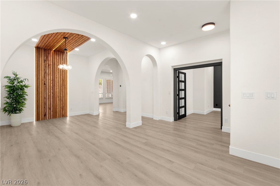 325 Corsicana Street