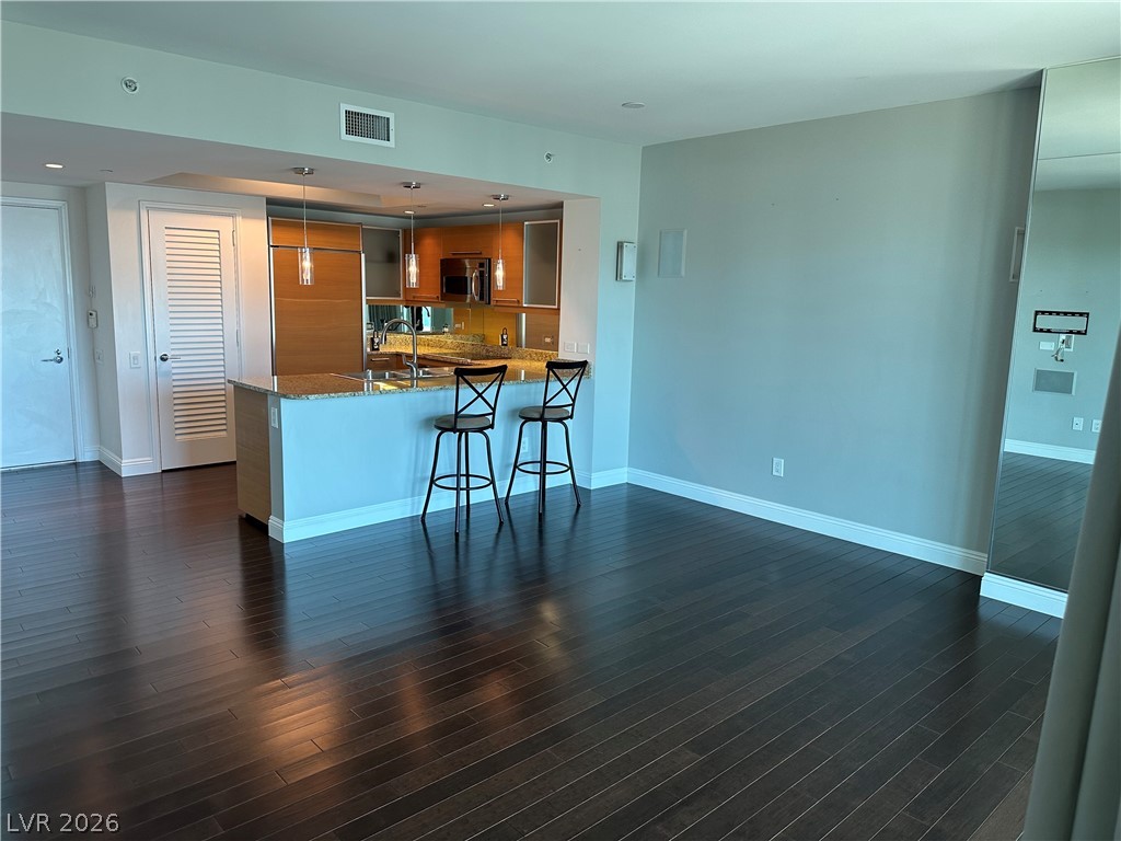 222 Karen Avenue 3203