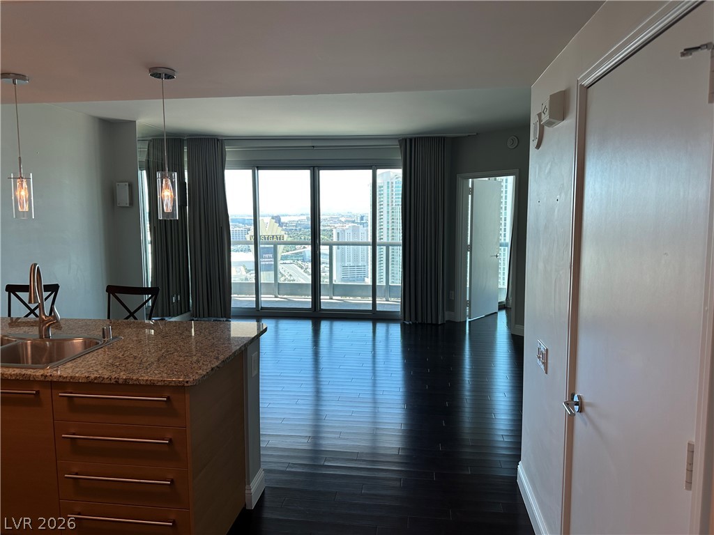 222 Karen Avenue 3203