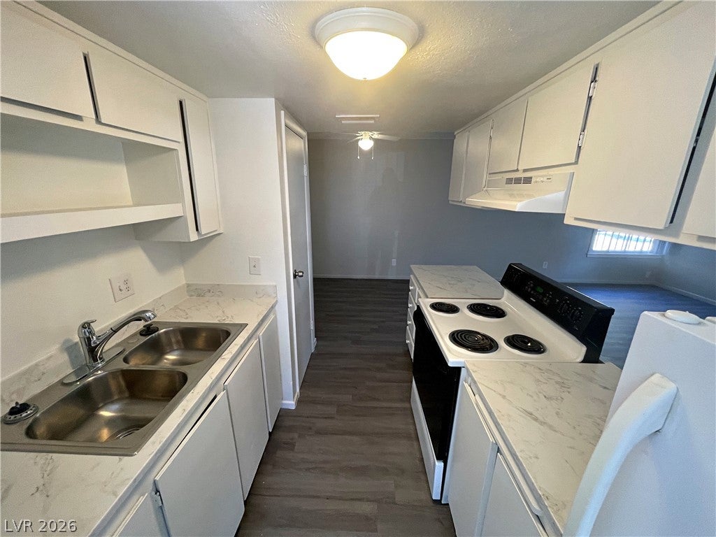 1351 Dorothy Avenue 2