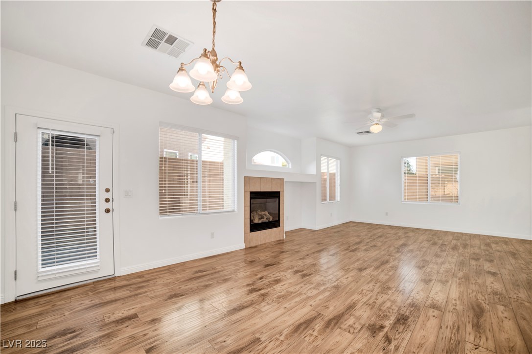 8137 Satin Carnation Lane